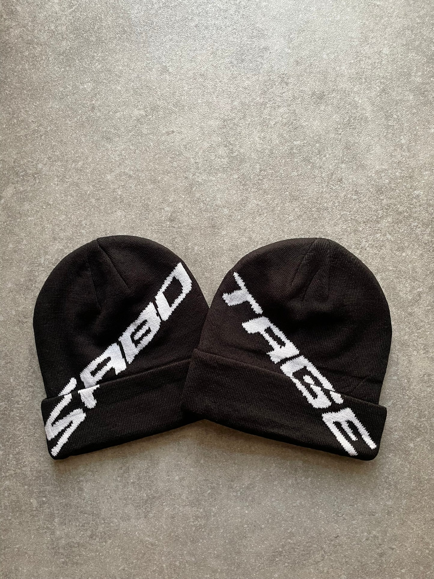 SABOTAGE 360° BEANIE