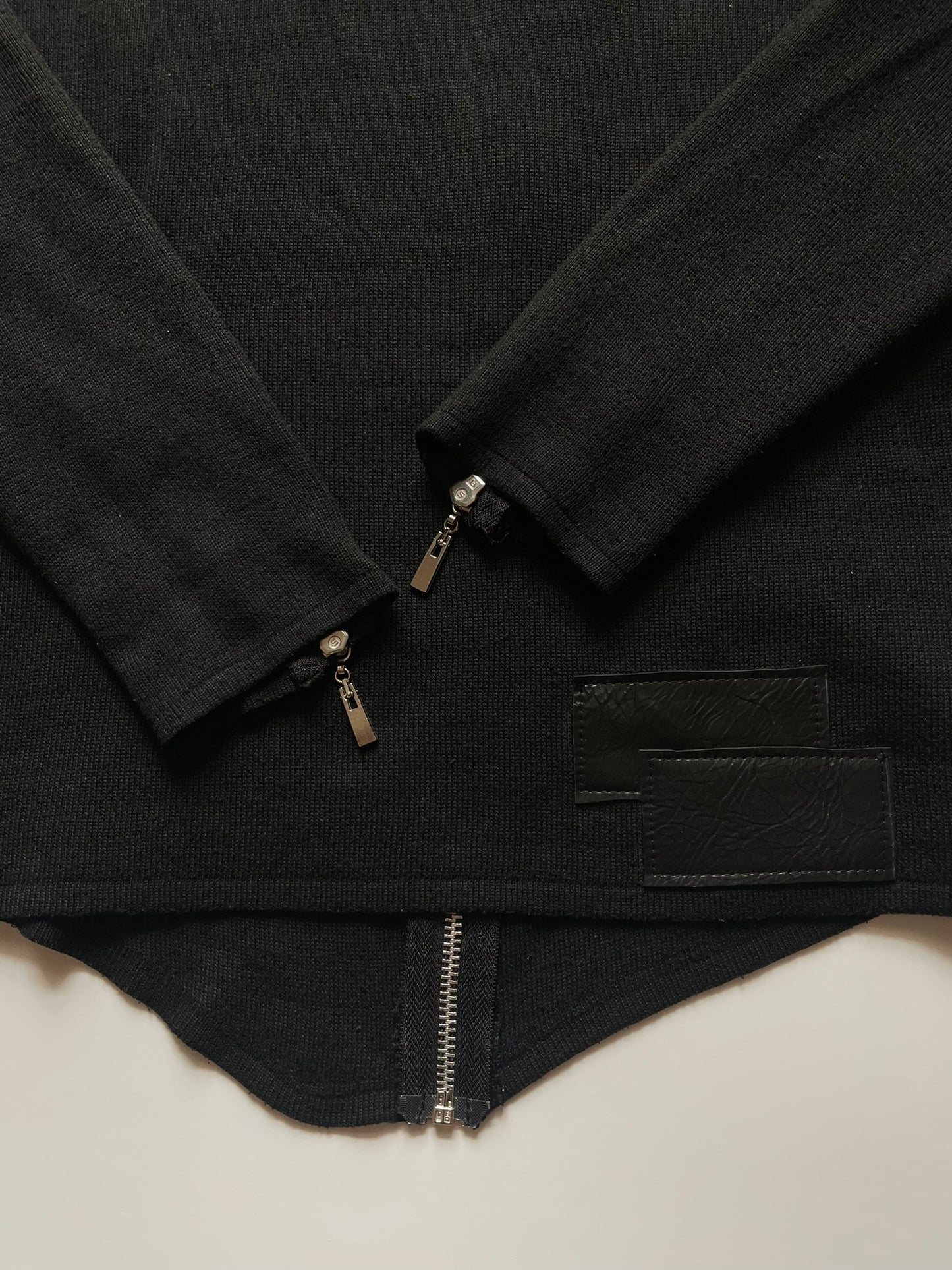 SABOTAGE PHANTOM CARDIGAN