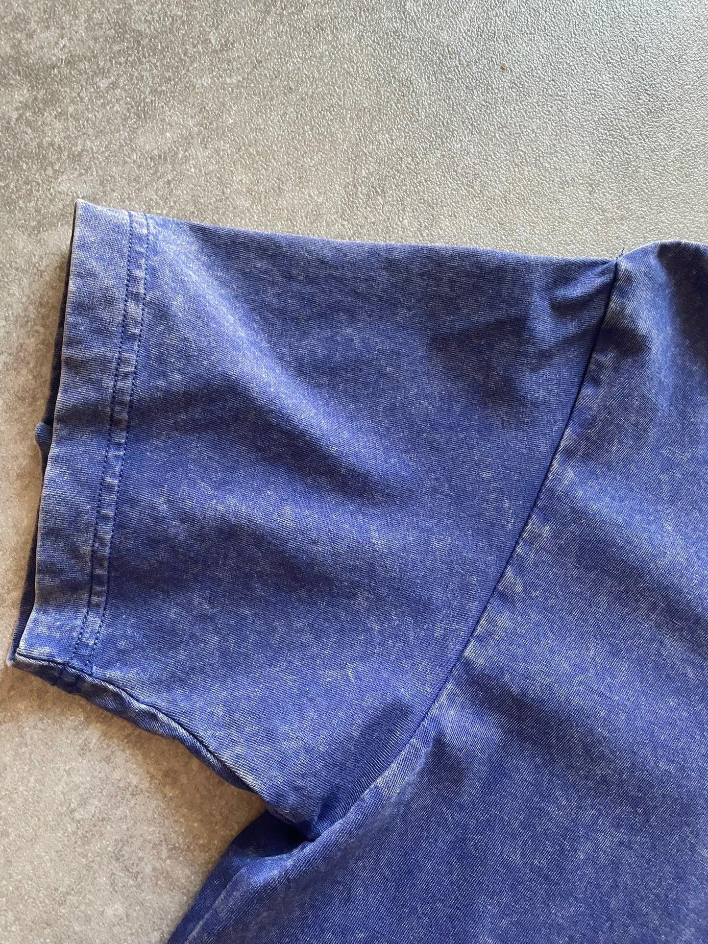 SABOTAGE DESERT TEE V2 (INDIGO)