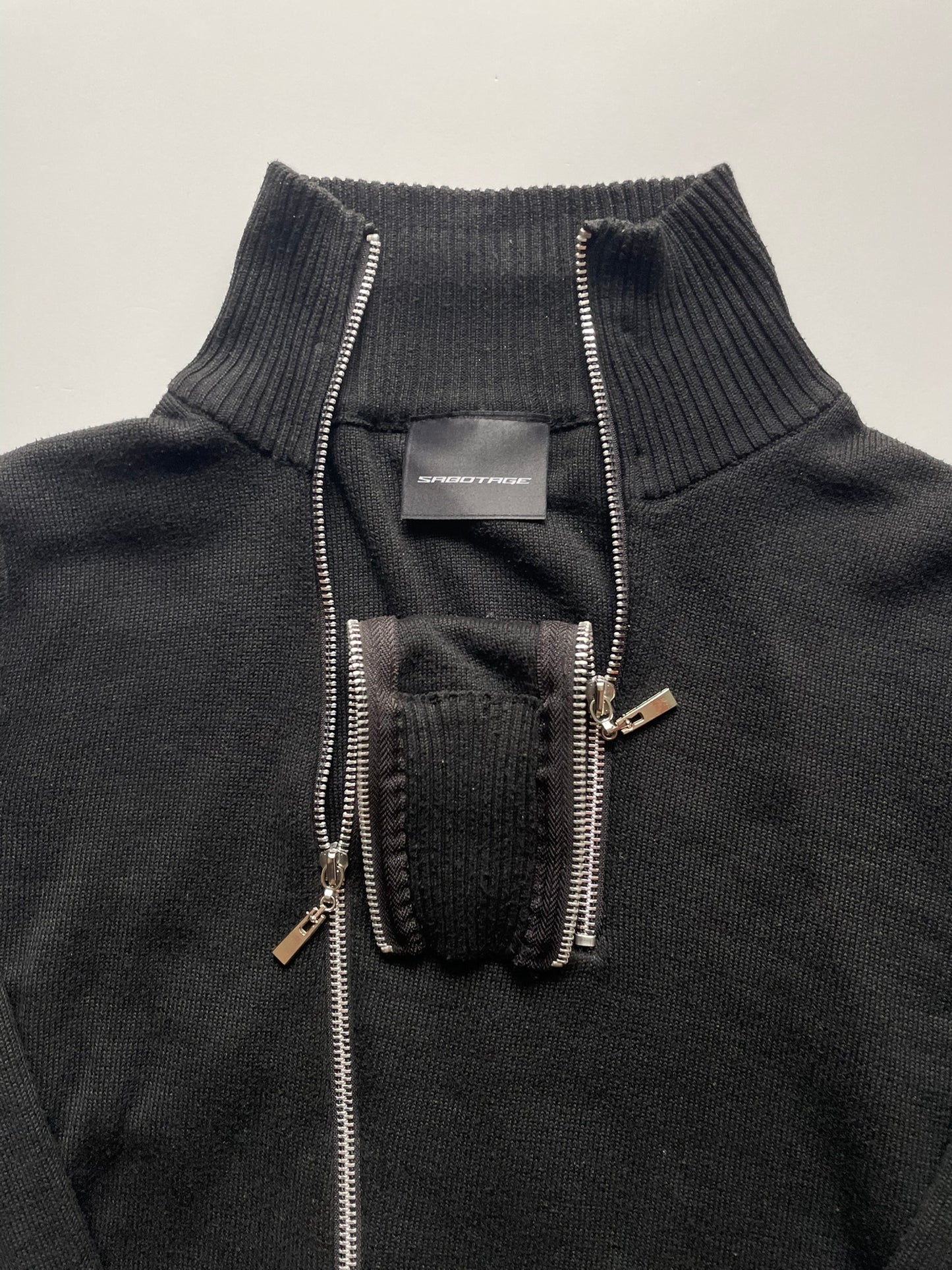 SABOTAGE PHANTOM CARDIGAN