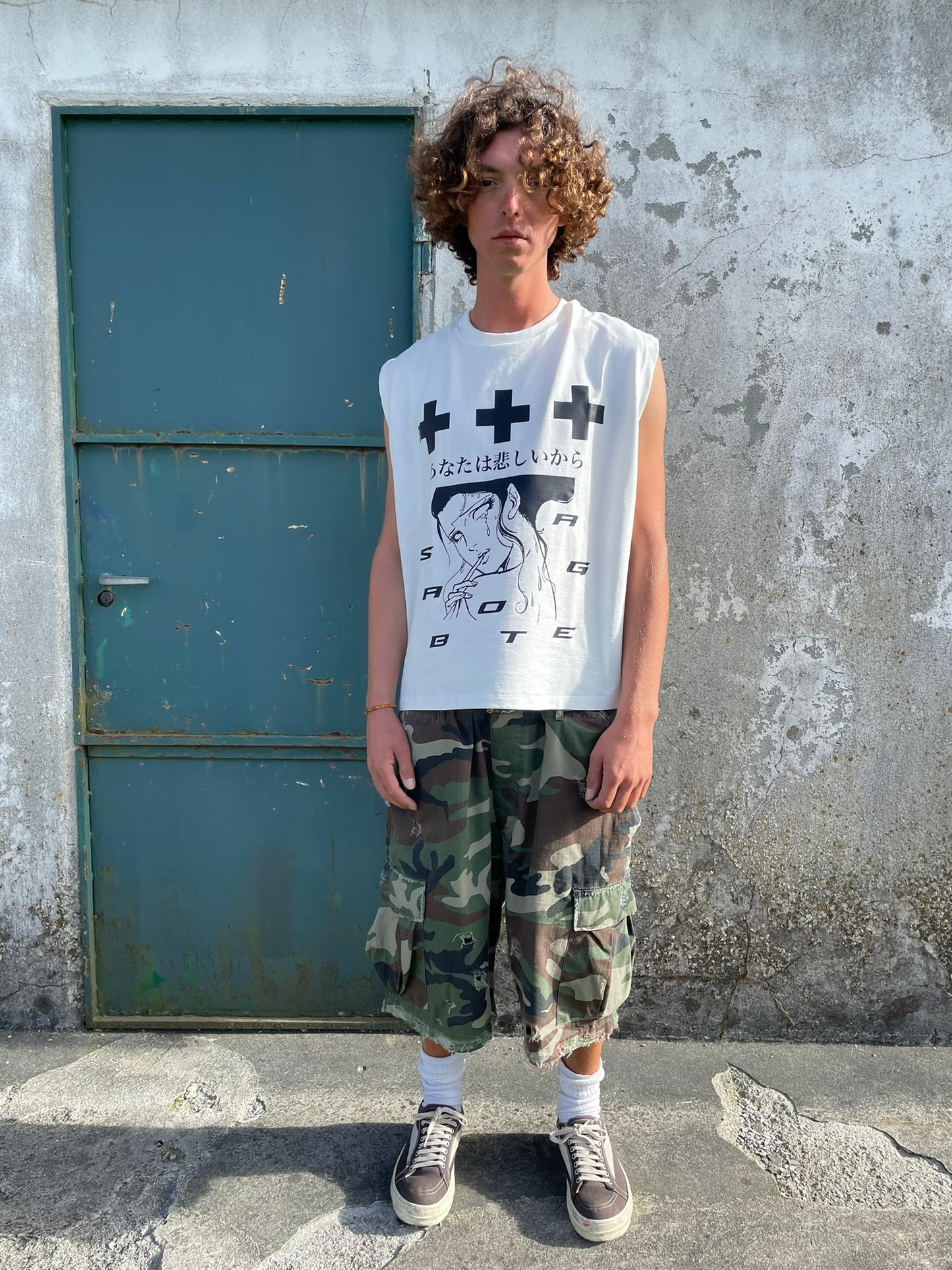 SABOTAGE DONTCRY CUT OFF TEE