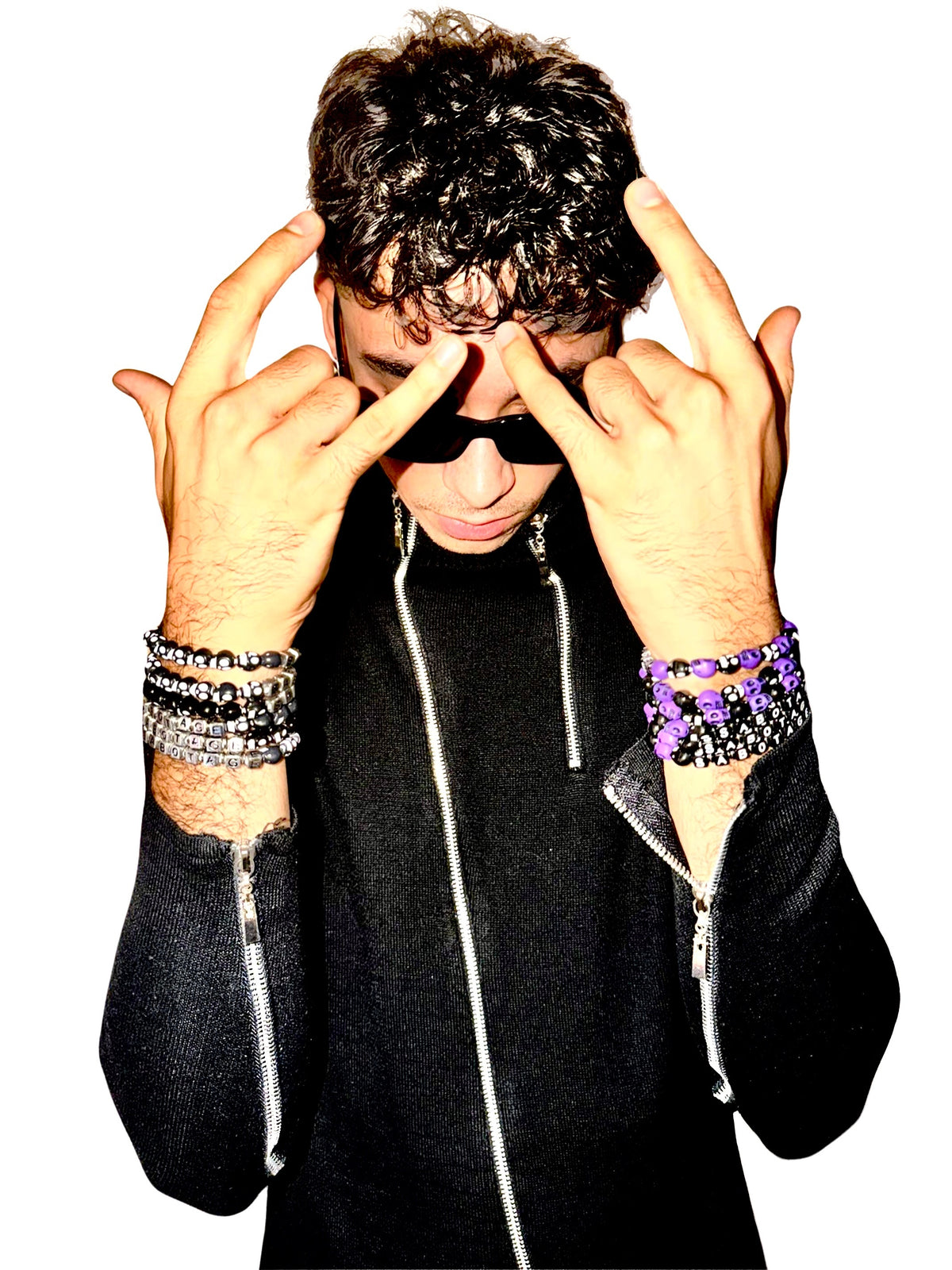 SABOTAGE CRÂNE BRACELET (PURPLE AND BLACK)
